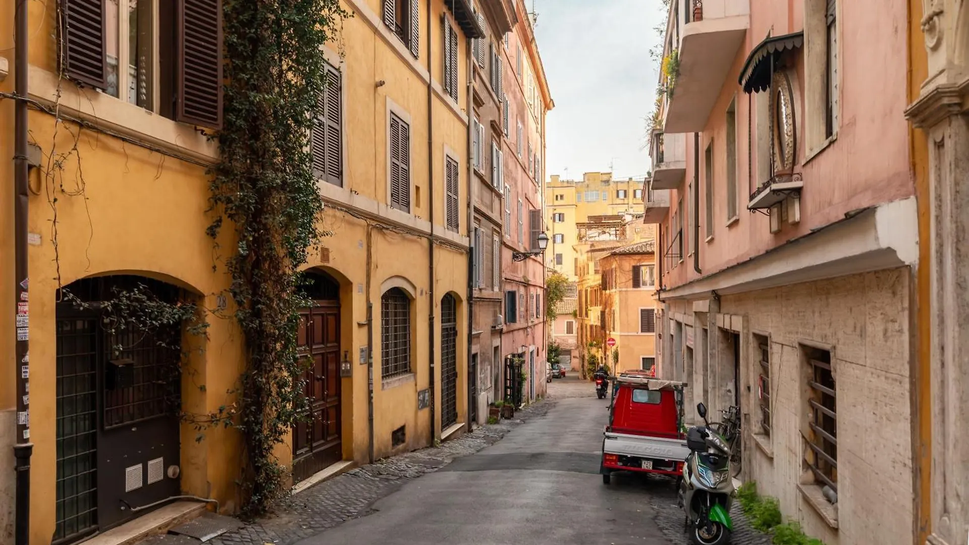 Monti Charming Apartment Rome 0*,  Italy
